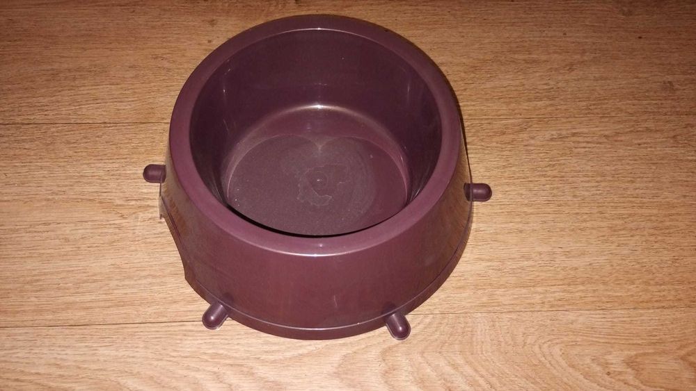 duża miska dla psa, nie używana