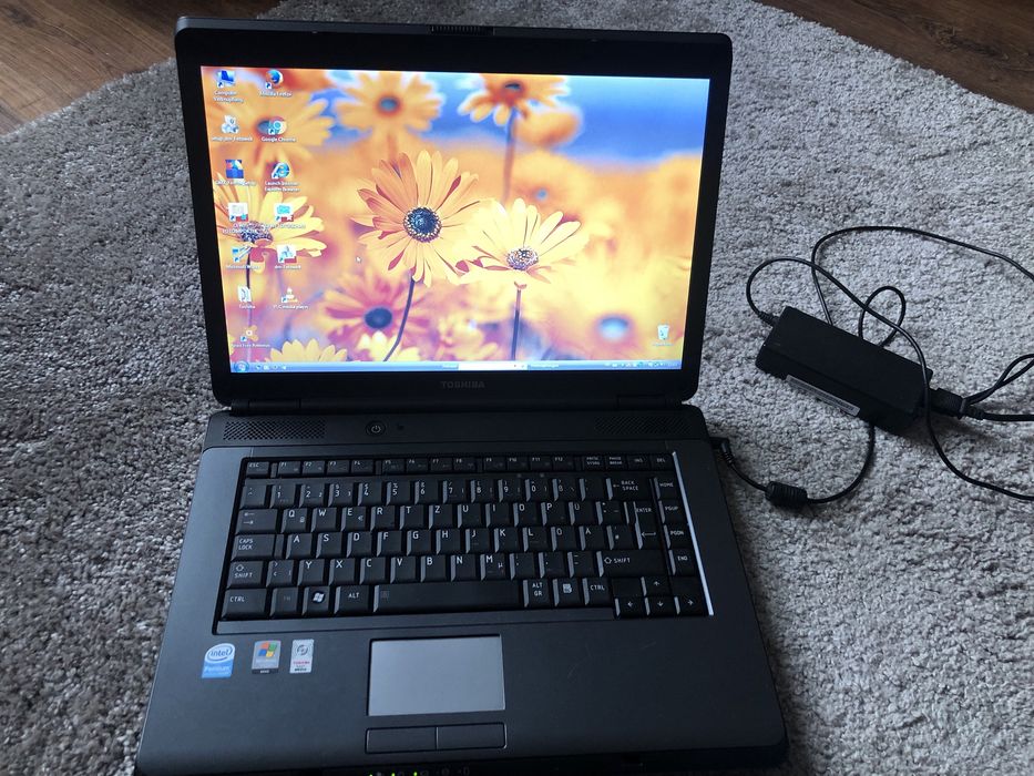 Продаж ноутбука Toshiba l300