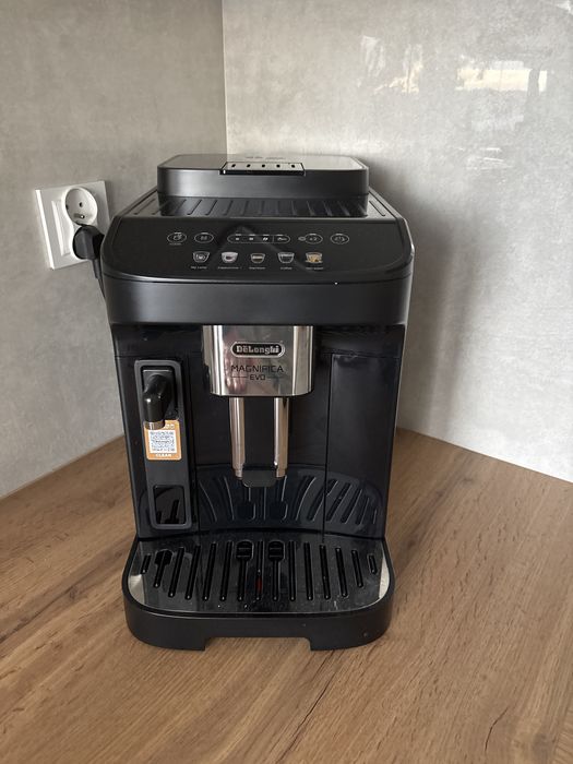 Expres delonghi Magnifica Evo