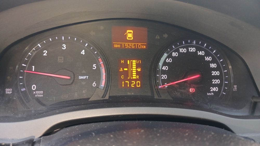 Toyota Avensis 2.0 D4D luxury