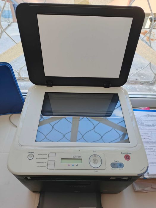 БФП Samsung CLX-3185N: принтер кольоровий, сканер, копір
