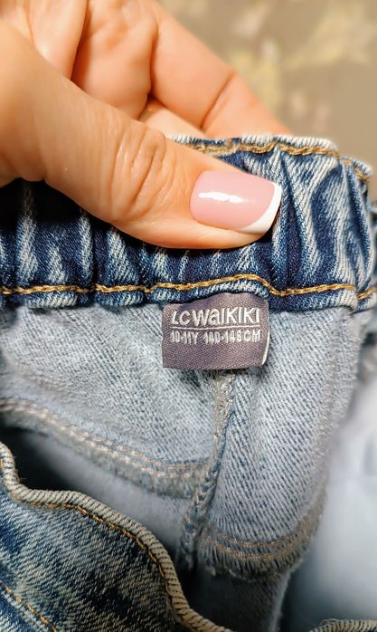 Продам джинси Waikiki на дівчинку в ідеальному стані