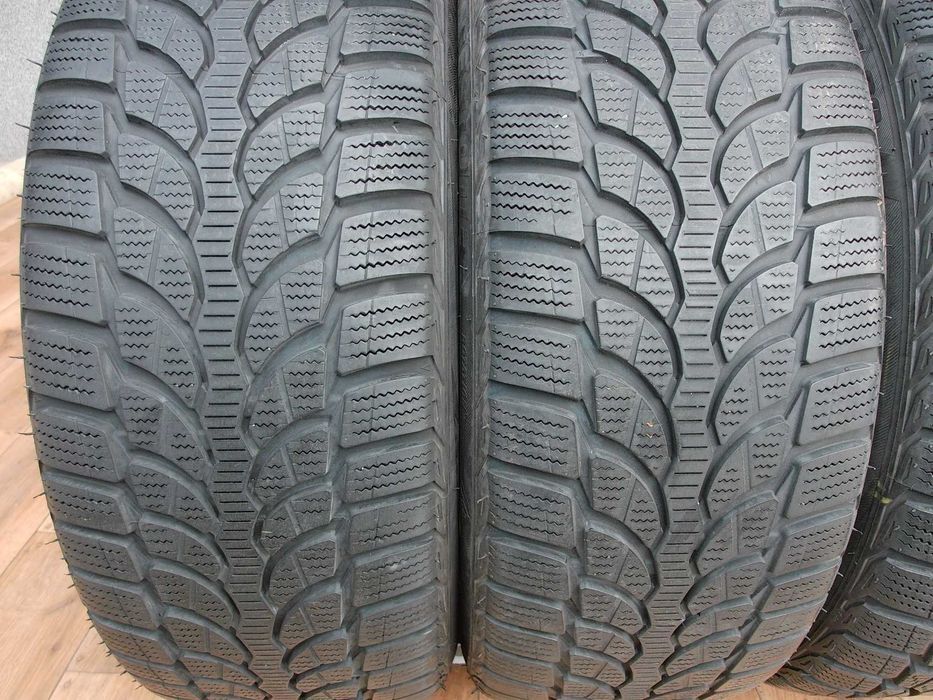Bridgestone Blizzak LM32 245/45/19 102V ładne!