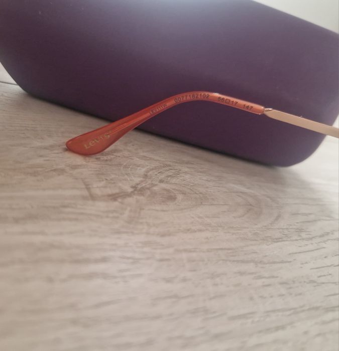 Okulary przeciwsłoneczne Levi's