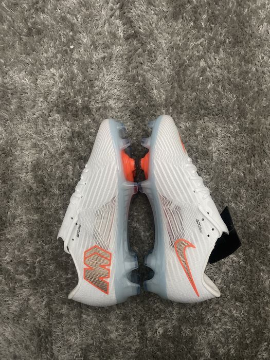 Mercurial superfly 11 white and orange
