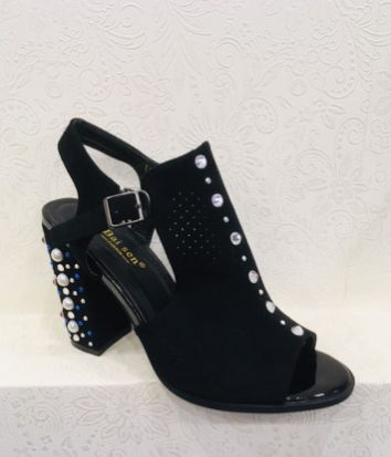 Босоножки женские