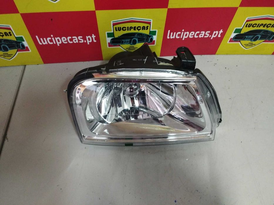 Ótica / farol direita MITSUBISHI L200 de 1996 a 2006 l 100445