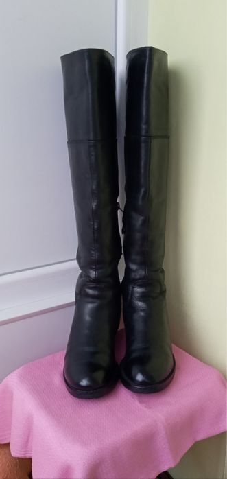 Зимние сапоги, ботфорты женские кожаные сапожки на цигейке