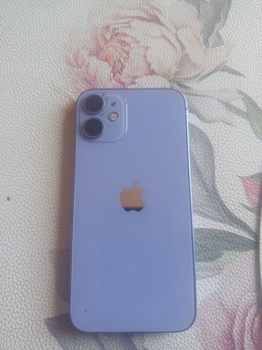 iPhone 12 mini 100zl  kondycjia około 89%