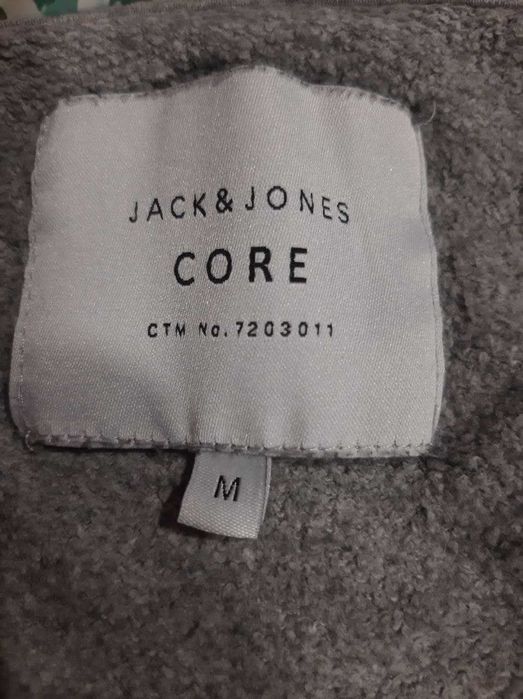 Худи Jack&Jones.
