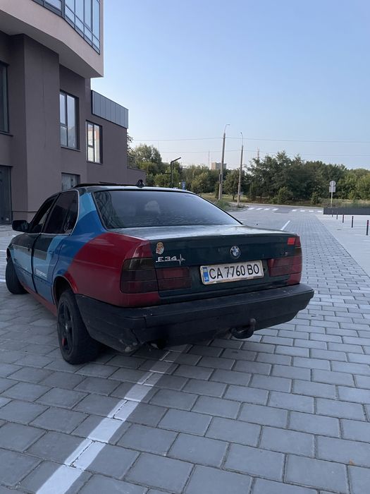Продам бмв е34 524