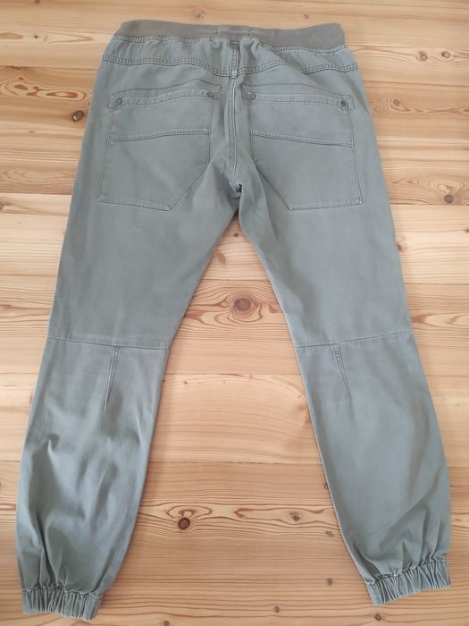 Spodnie joggery męskie