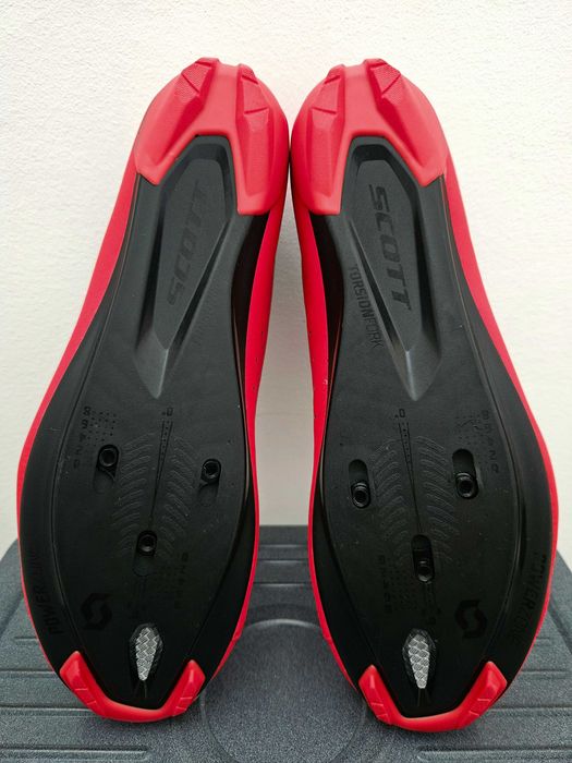 Sapatos AGU / Mavic / Scott nº42 (Novos)