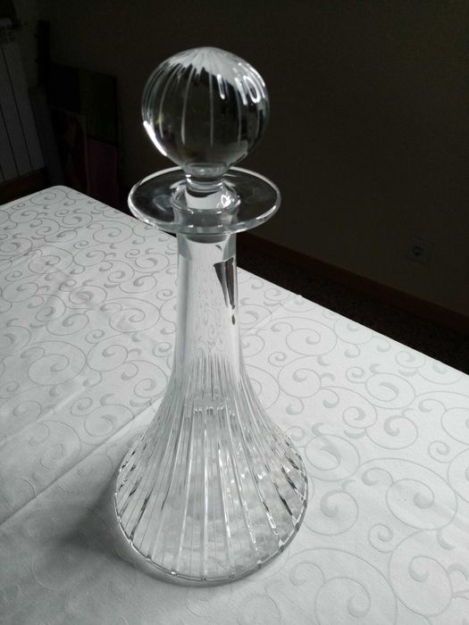 Garrafa cristal.