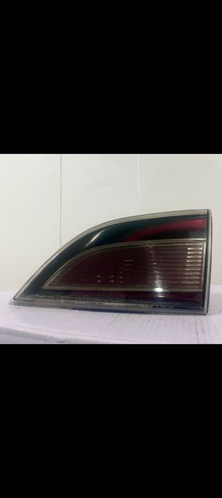 Faróis Mazda 6 sw
