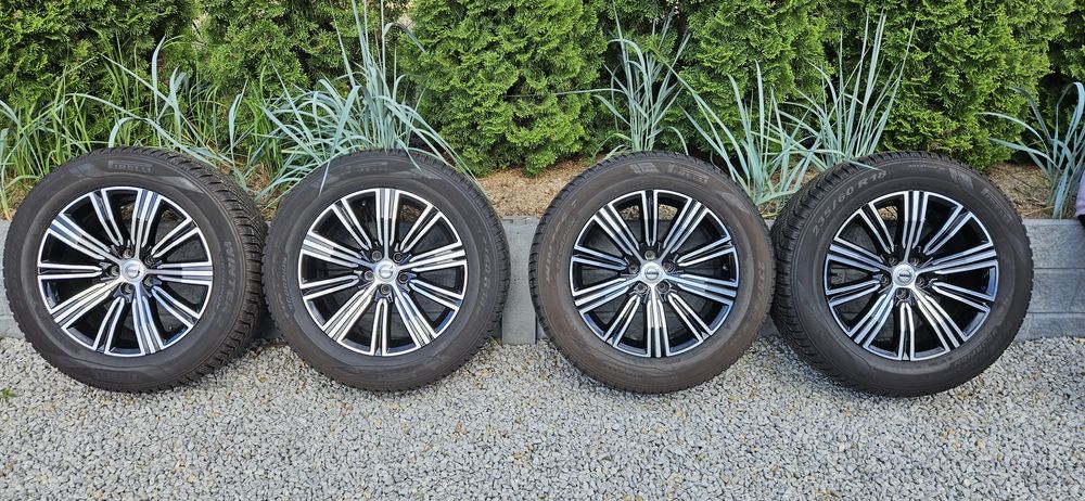 VOLVO XC60- Felgi/ opony/ koła zimowe- 18"