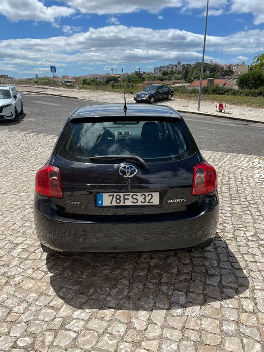 Toyota Auris 100.000km Um DONO