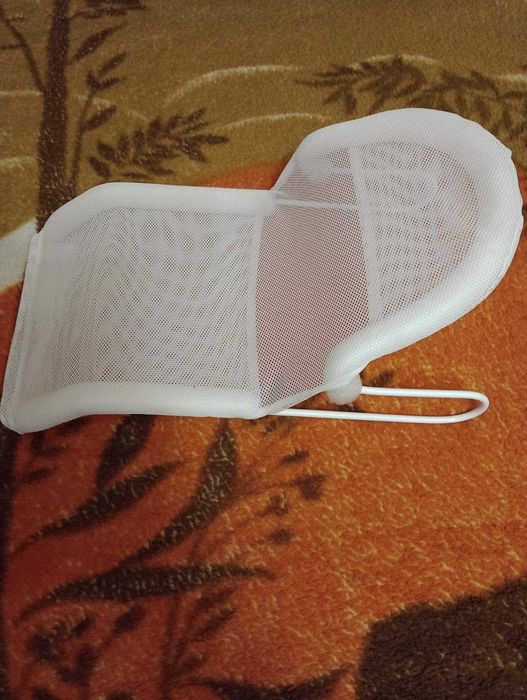 Підставка сітка у ванночку для купання малюка