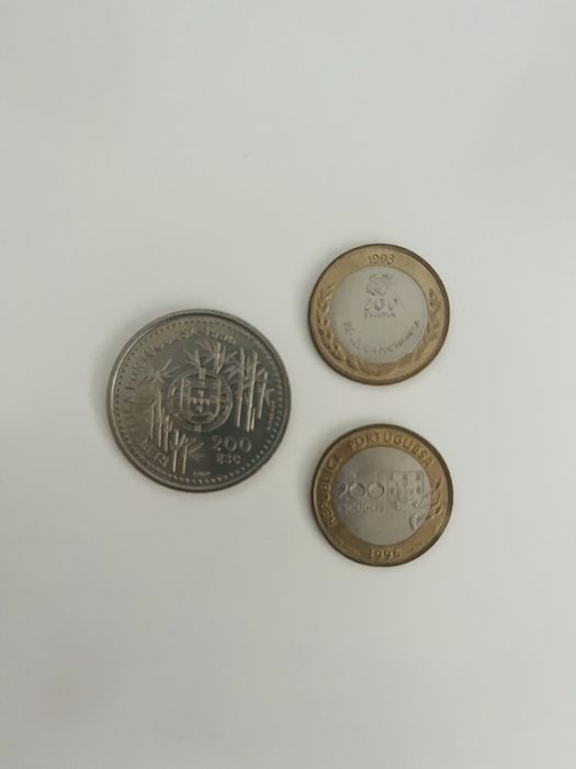 3 moedas comemorativas - 200 euros (Atalanta, China, Expo 98)