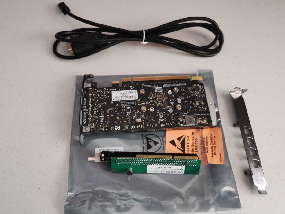 LENOVO Tiny (mini komputer) nVidia Qudaro T1000 GDDR6 4GB