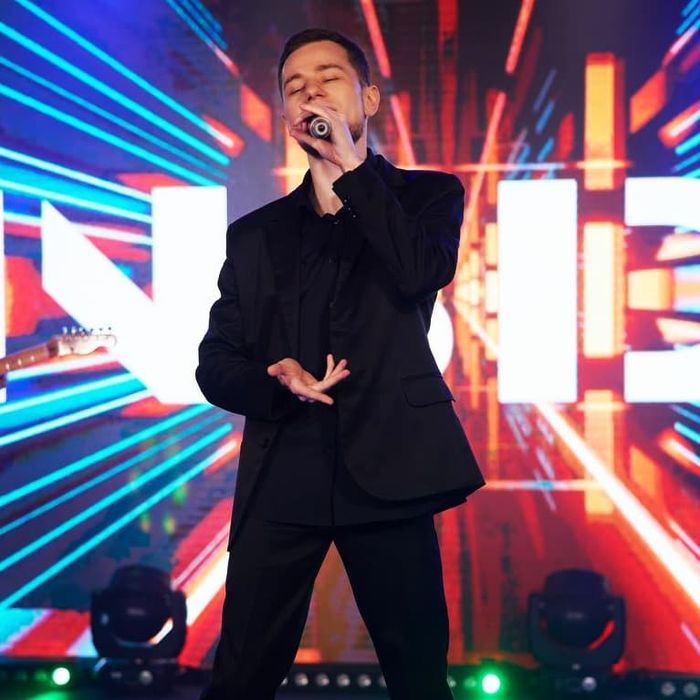 Твій найкращій вчитель вокалу