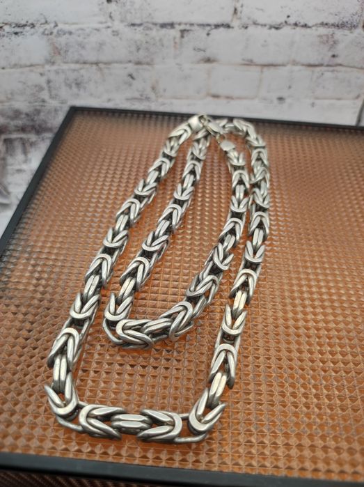 Łańcuszek  srebrny 925 męski  splot królewski
Przedmiotem sprzedaży je