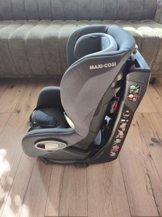 Maxi Cosi Axiss – obrotowy fotelik 9-18 kg – Authegraph