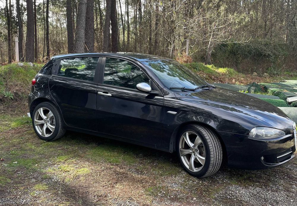 Alfa Romeo 147  Q2  1.9 JTD 16 V