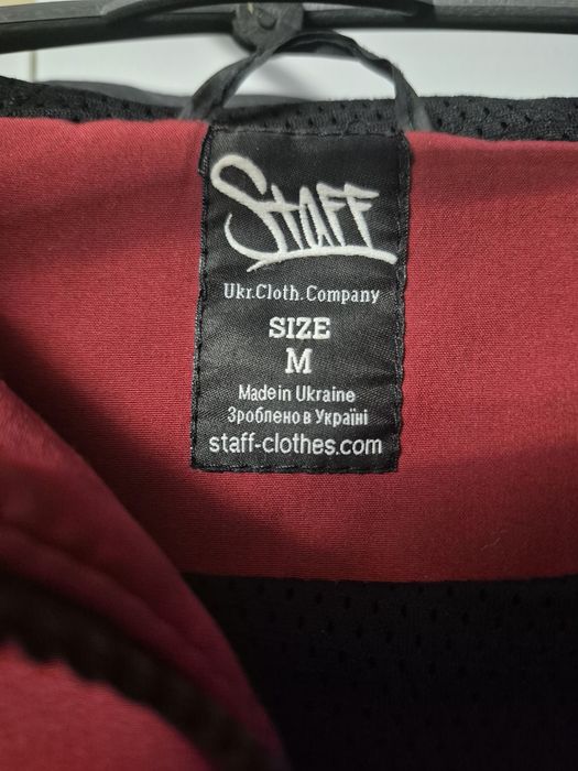 Продам підліткову осіню куртку "Staff"