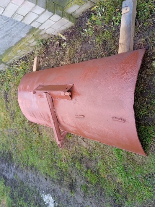 Відвал для трактора