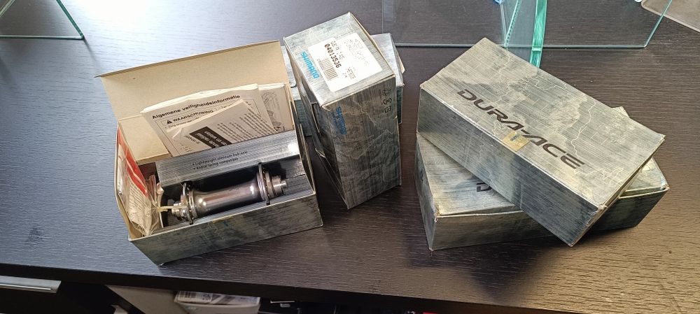 Cubo frente Shimano Dura Ace 7800