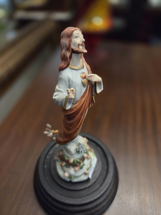 Sagrado Coração de Jesus e redoma