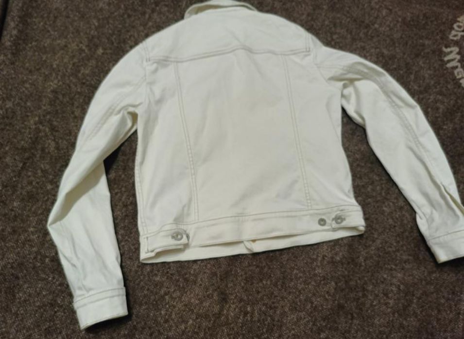 Куртка із колекції Marc O'Polo.