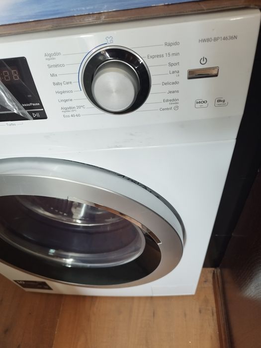 Máquina lavar roupa