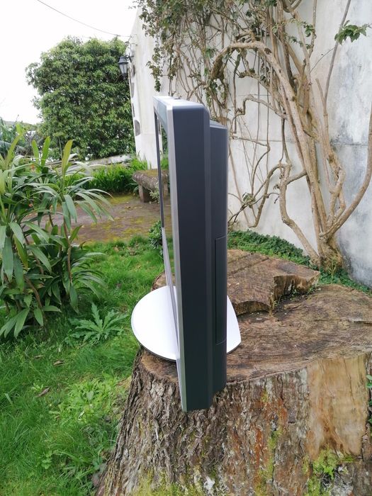 TV LCD Sony 32" modelo KLV-S32A10E