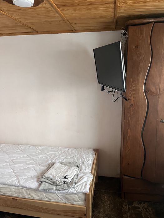 Сдам будиночок флігель по добово