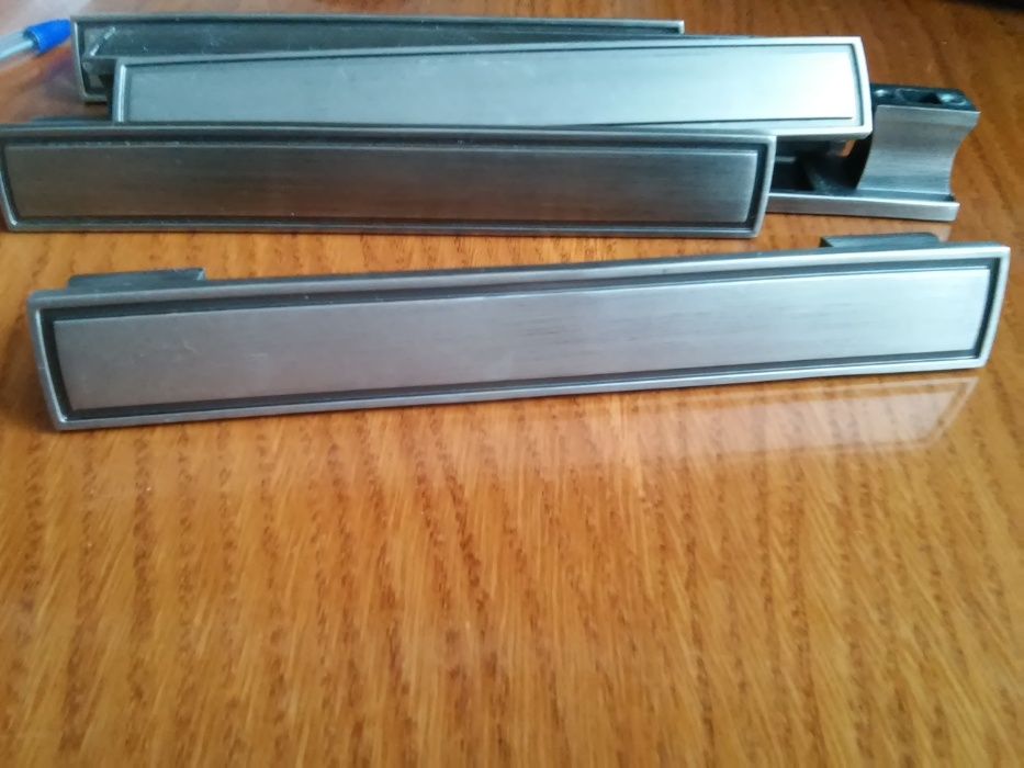 Ручки на мебель , ручки для кухни