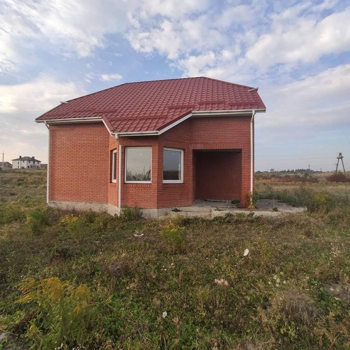 Продається незавершене будівництво! Р-н .Новий Двір. Площа 140 м.кв.