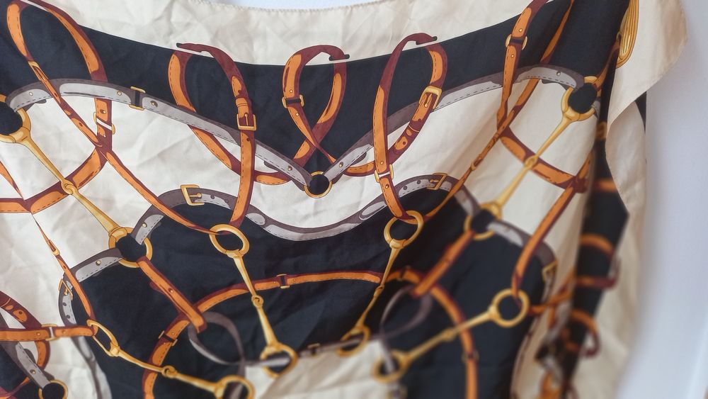 Modne  dodatki wiskoza wzorzyste nowe