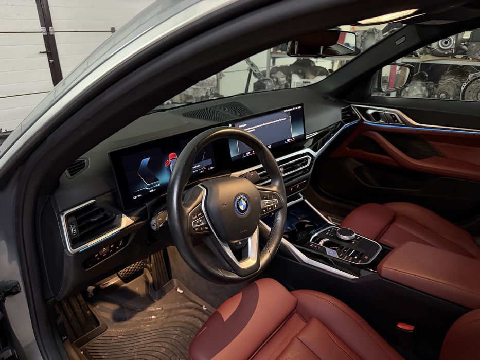 BMW i4 g26 колір C4W Розбір розборка по запчастинах бмв г26