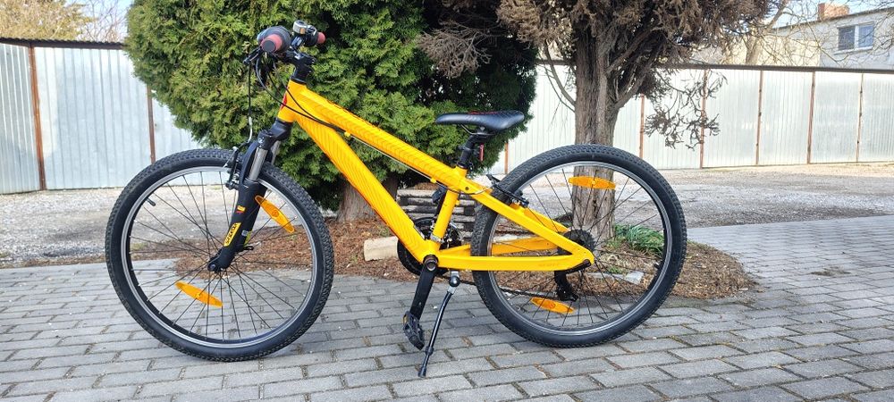 Rower Scott Voltage 24 Jr.