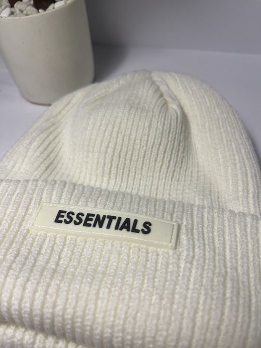 Шапка Essentials біла | Fear of God | осіння , зимова  стильна шапка