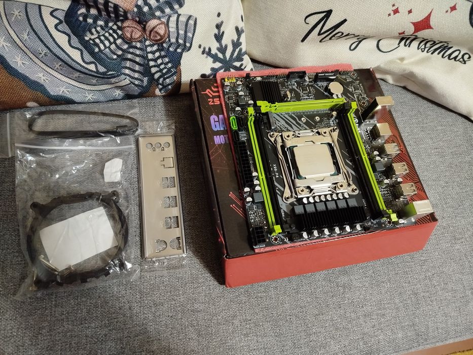 Материнская плата + Е5 2630V3