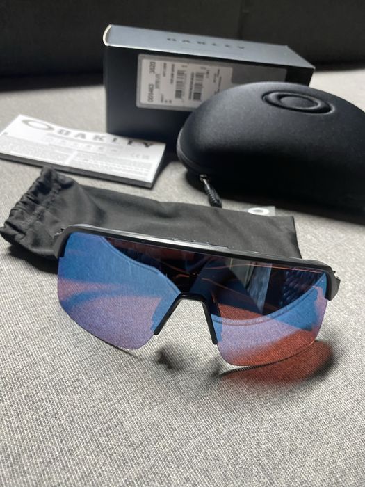 Óculo Oakley 009463 Sutro Lite Prizm