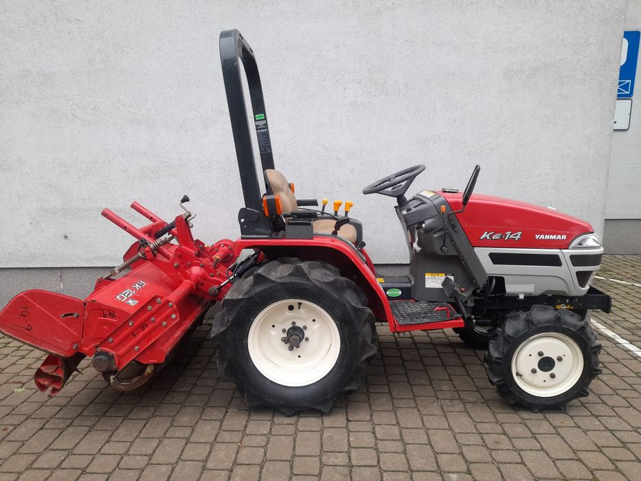 Traktorek z glebogryzarką yanmar ładowacz kubota John deere