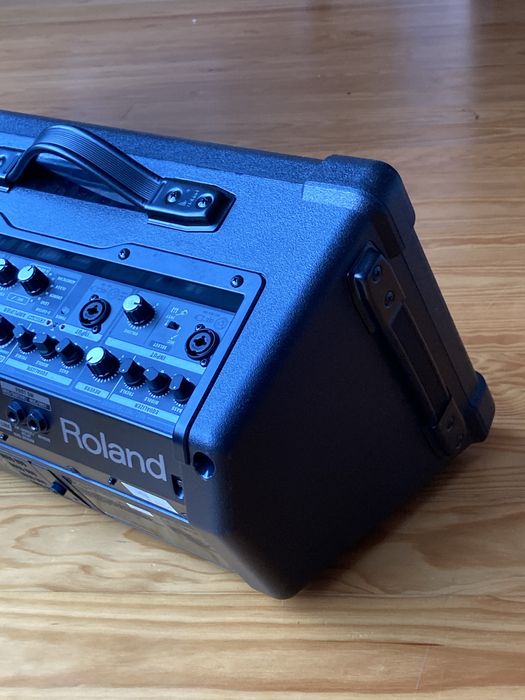 Amplificador Acústico Roland Cube Street EX COM SACO