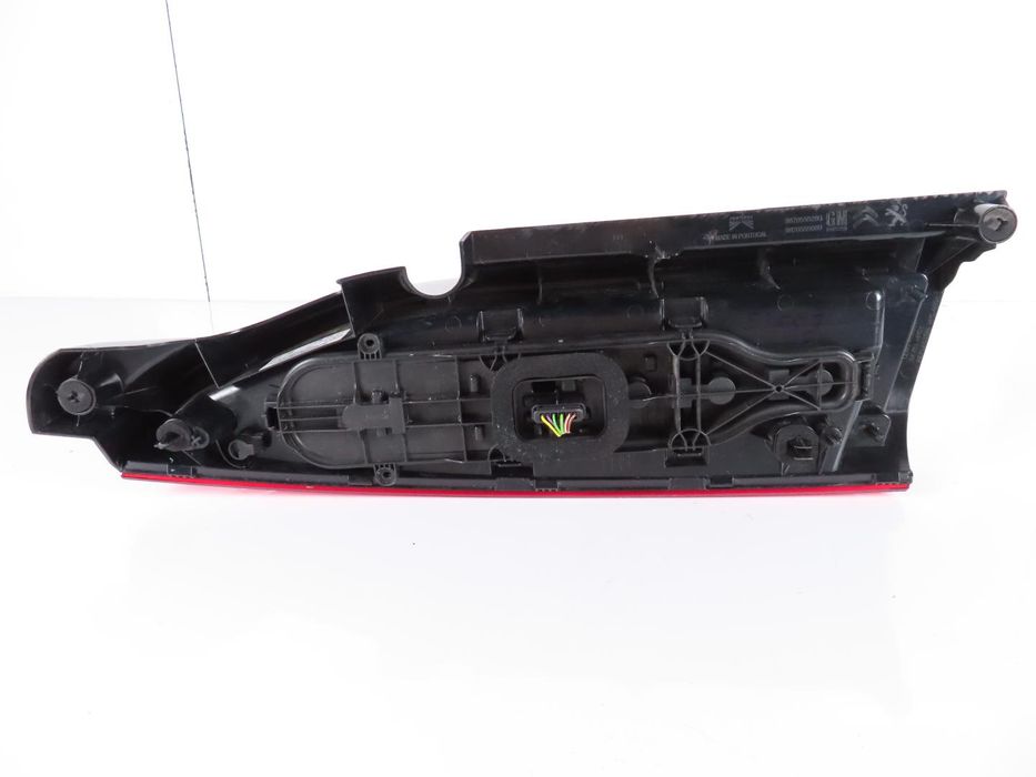 Farolim Citroen Berlingo Box Ref: 9820555080