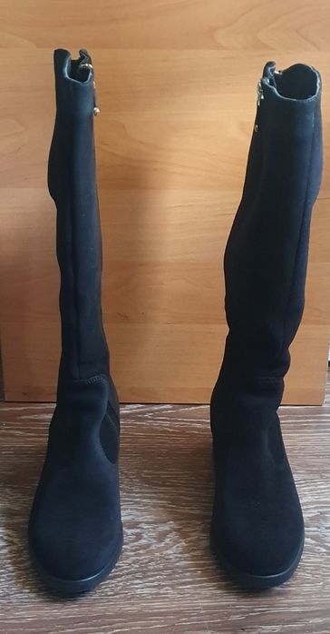 Замшевые зимние женские сапоги Viko / Замшеві жіночі чоботи / р. 39