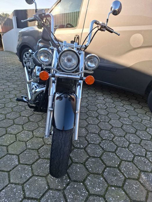Honda shadow 750