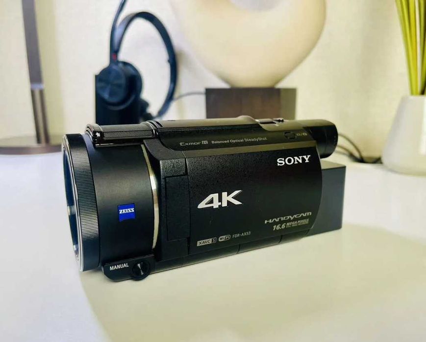 Sony FDR-AX53